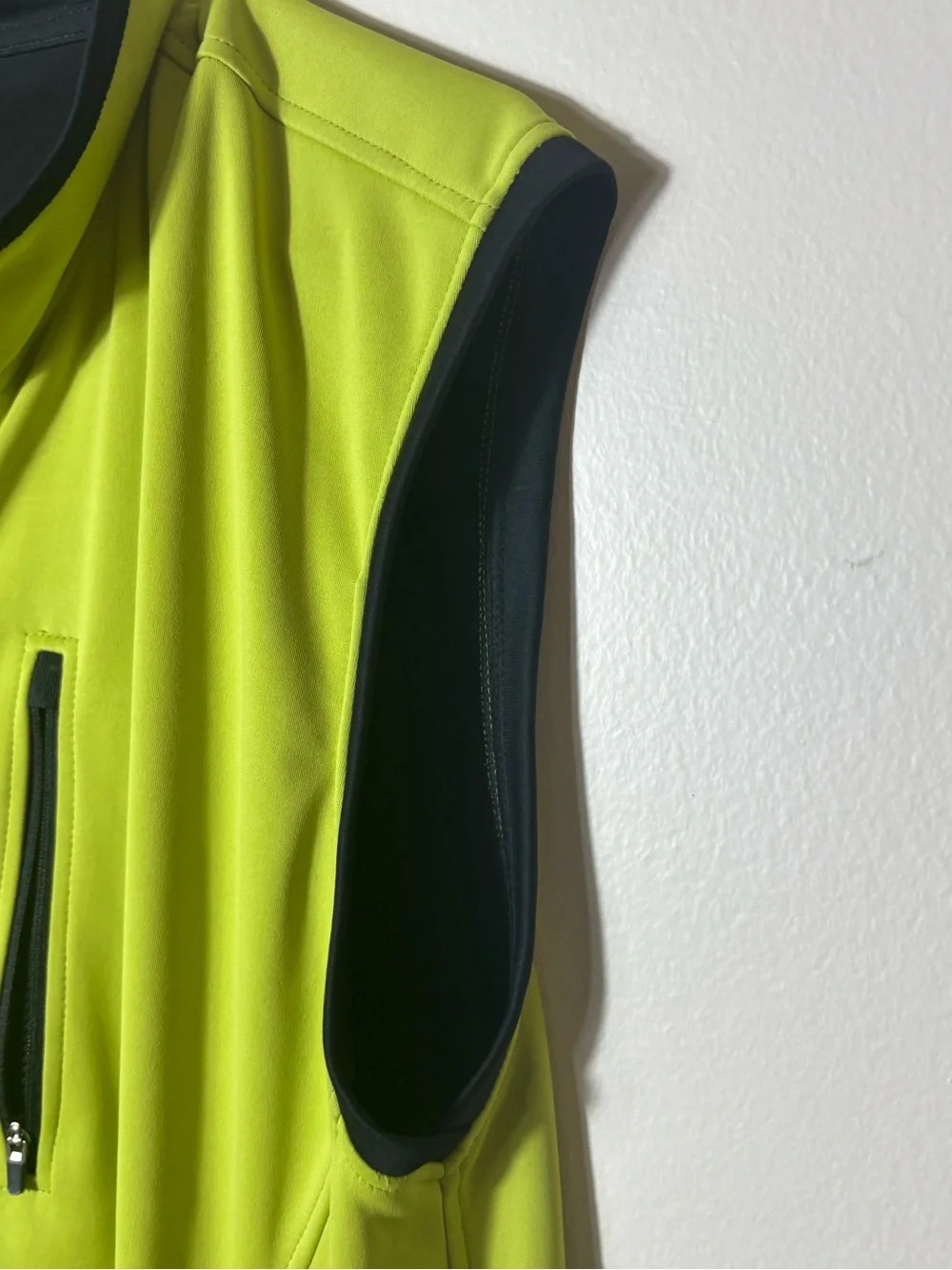 Zero Restriction Mens Golf Vest Lime Green Black Full Zip Softshell Size Large